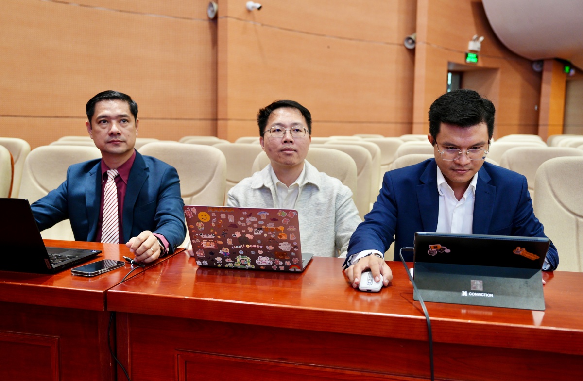 NHNN triển khai chương trình đào tạo “AI thực chiến” ứng dụng vào nghiệp vụ NHNN triển khai chương trình đào tạo “AI thực chiến” ứng dụng vào nghiệp vụ