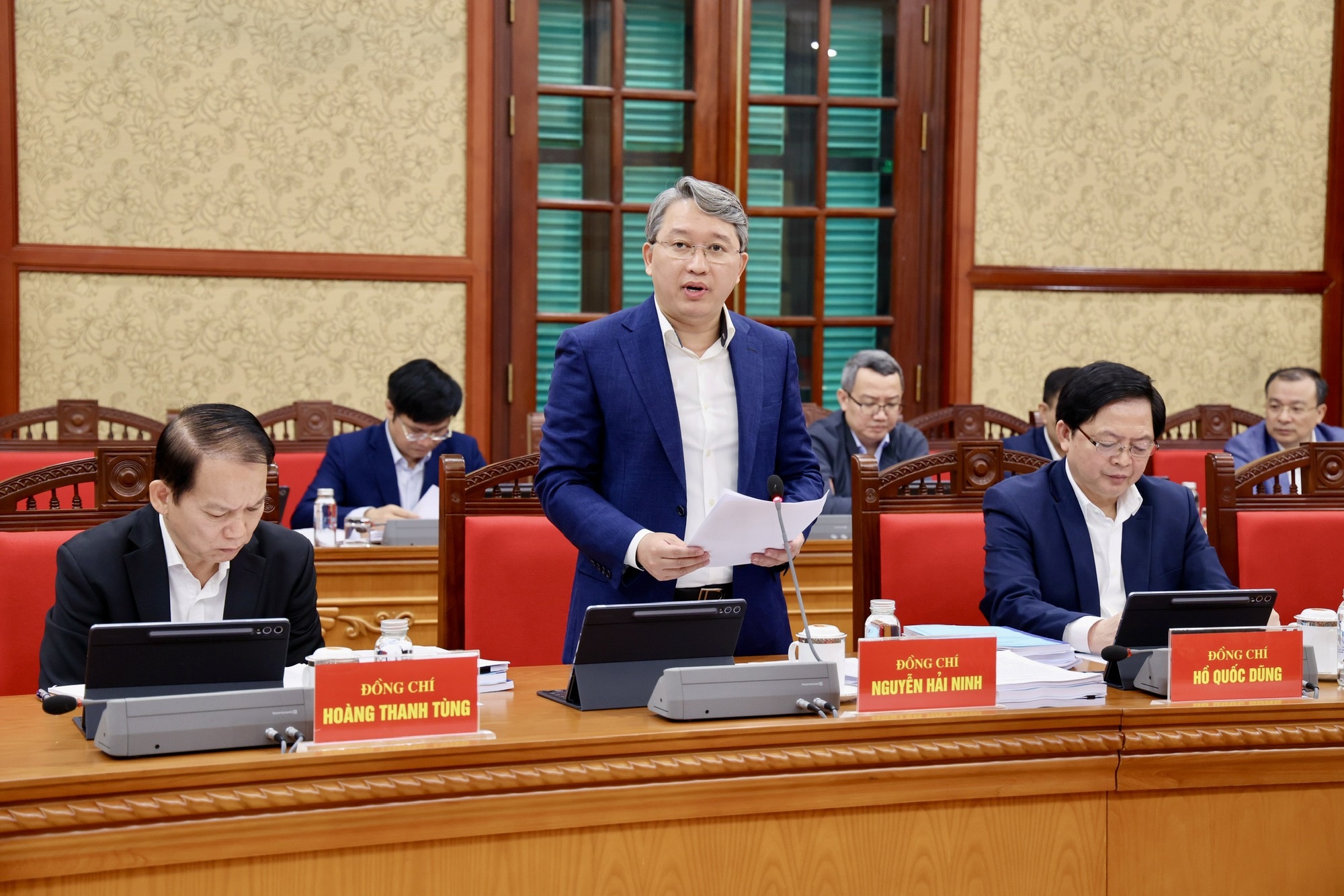 Bộ trưởng Bộ Tư pháp Nguyễn Hải Ninh phát biểu tại Phiên họp - Ảnh/Lan Anh Bộ trưởng Bộ Tư pháp Nguyễn Hải Ninh phát biểu tại Phiên họp - Ảnh/Lan Anh