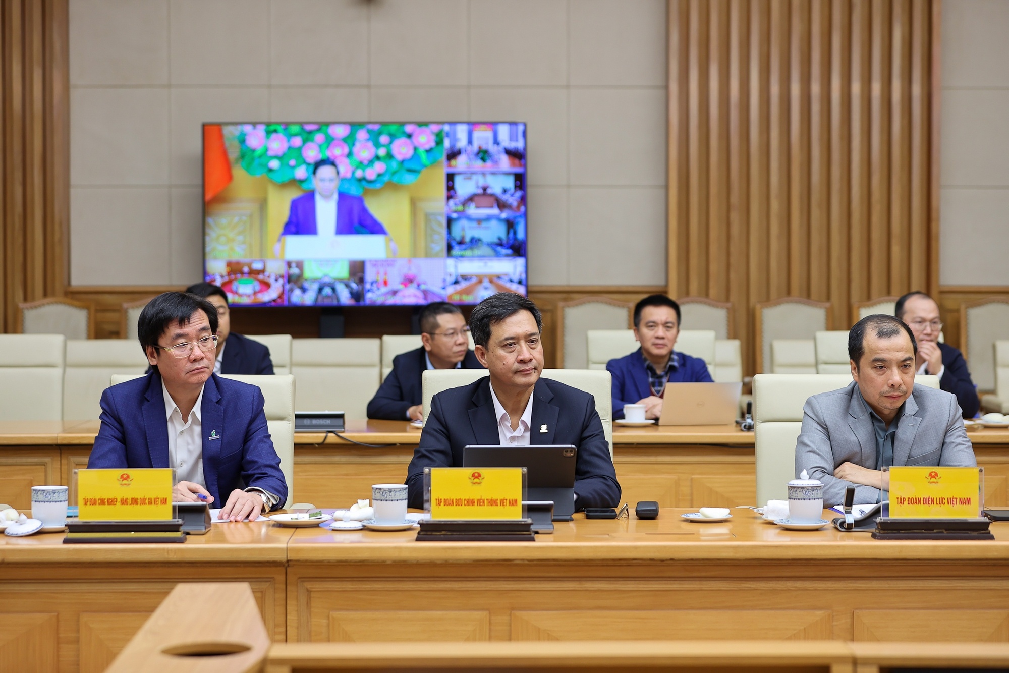 Các đại biểu tham dự cuộc họp - Ảnh: VGP/Nhật Bắc