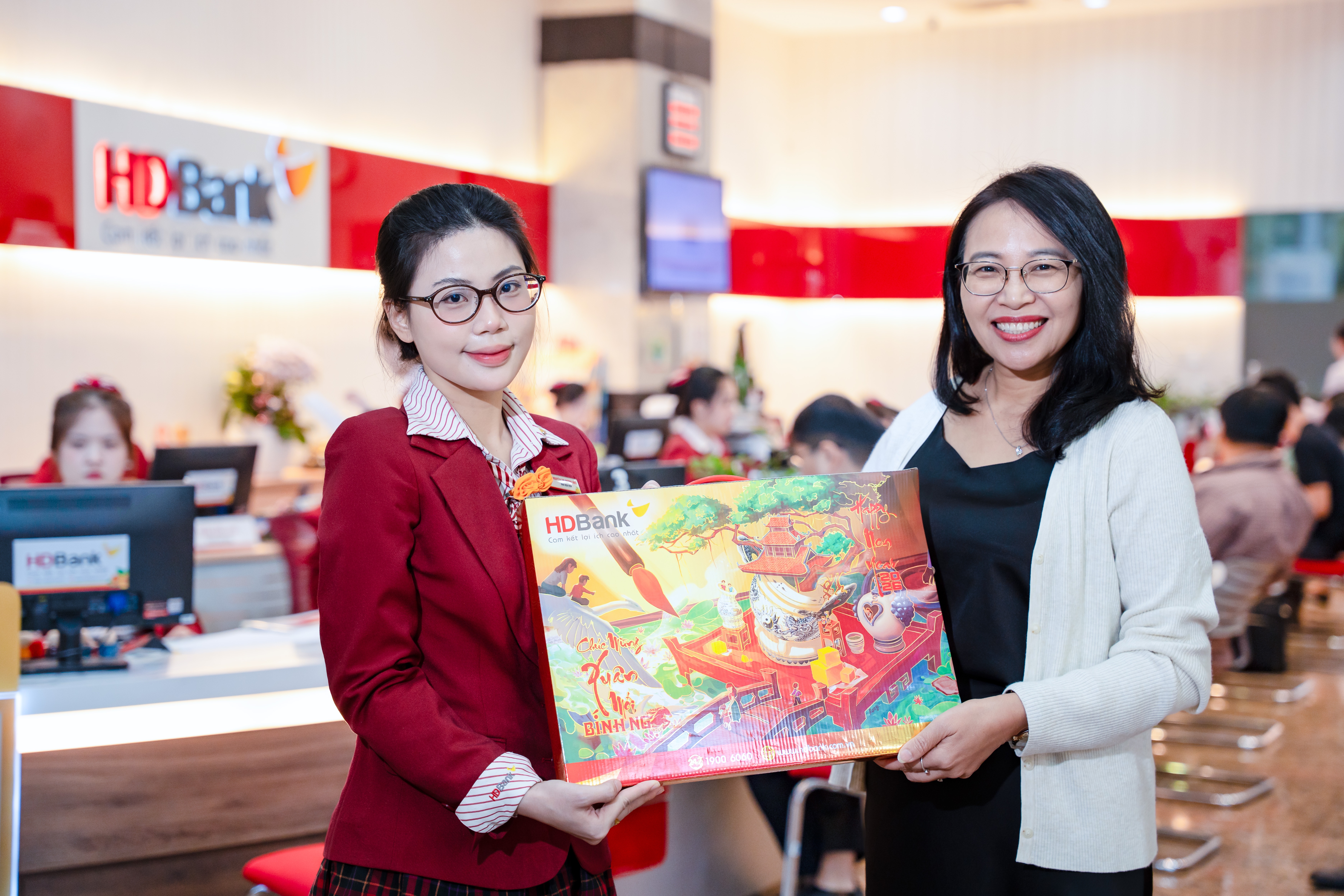 Bộ lịch HDBank 2026 – Di sản rực rỡ hoà nhịp tinh thần đổi mới Bộ lịch HDBank 2026 – Di sản rực rỡ hoà nhịp tinh thần đổi mới