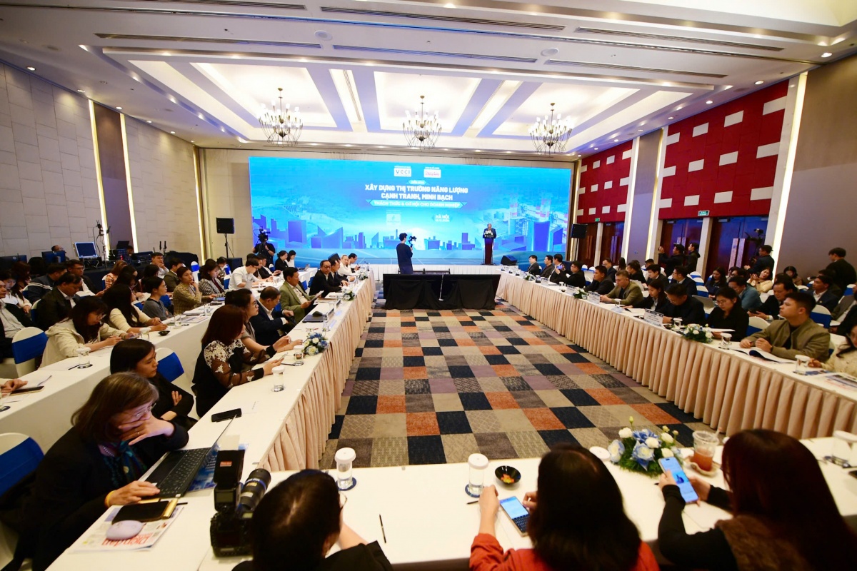 Toàn cảnh Diễn đàn Toàn cảnh Diễn đàn