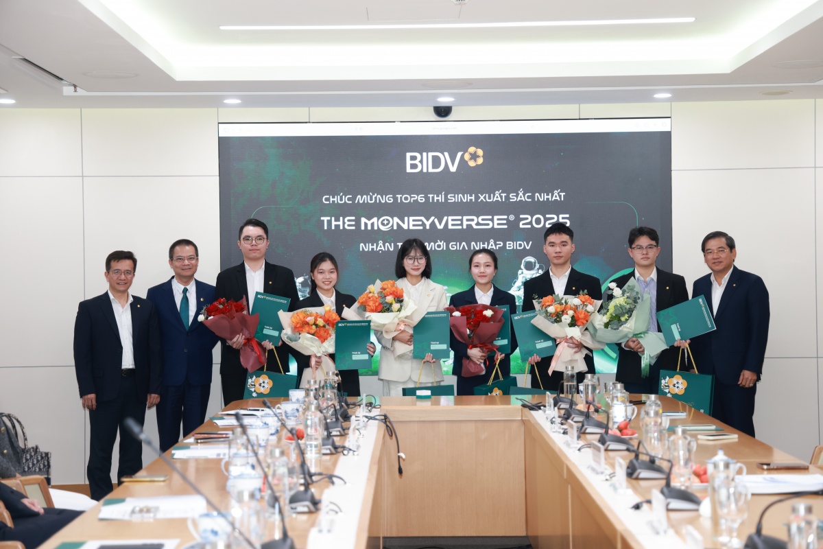 Tham gia hành trình “Lớn - Mạnh - Xanh”, cơ hội việc làm tại định chế hàng đầu Việt Nam