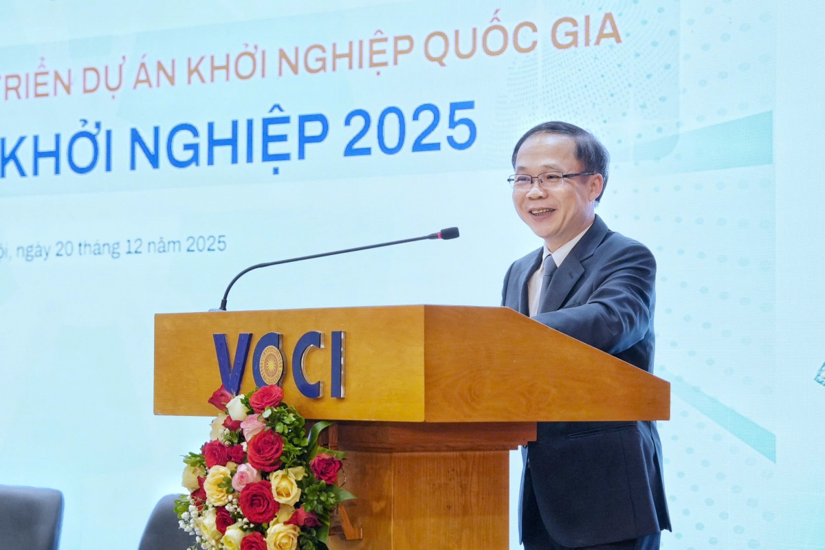 ông Bùi Trung Nghĩa - Phó Chủ tịch Liên đoàn Thương mại và Công nghiệp Việt Nam (VCCI) phát biểu khai mạc Festival Khởi nghiệp 2025 