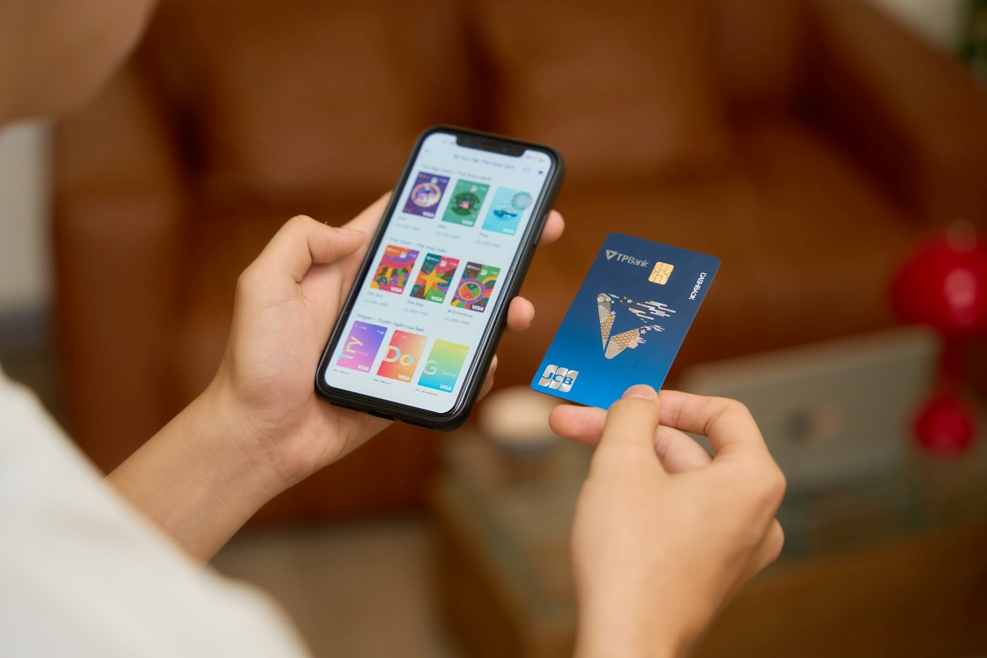 Dịp cuối năm, thẻ TPBank JCB Cashback mang đến loạt ưu đãi từ siêu hời dành cho chủ thẻ