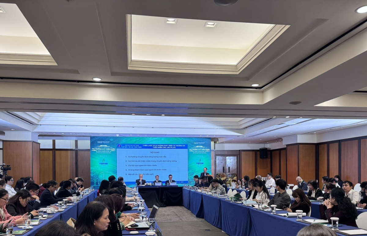 Quang cảnh Diễn đàn