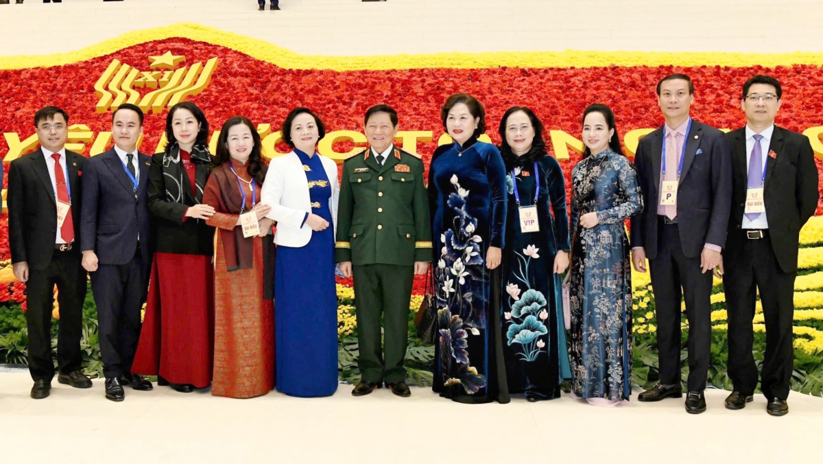 Đoàn đại biểu Ngân hàng Nhà nước Việt Nam tham dự Đại hội Thi đua yêu nước toàn quốc lần thứ XI