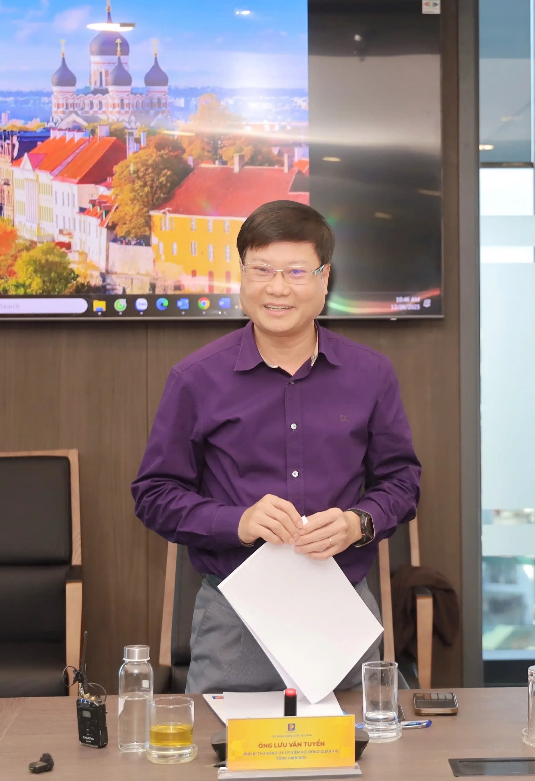 Lãnh đạo Bộ Công Thương làm việc với Petrolimex về đảm bảo nguồn cung xăng dầu