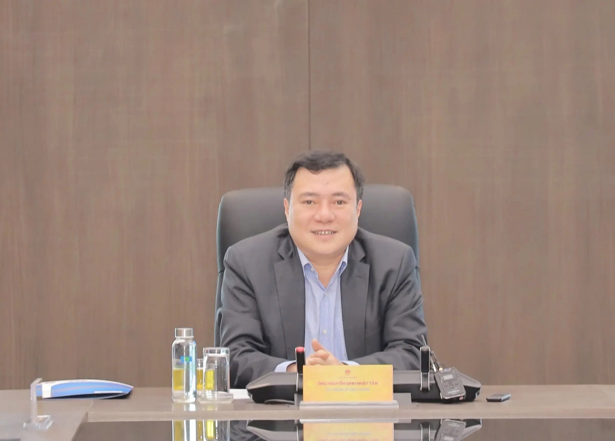 Lãnh đạo Bộ Công Thương làm việc với Petrolimex về đảm bảo nguồn cung xăng dầu