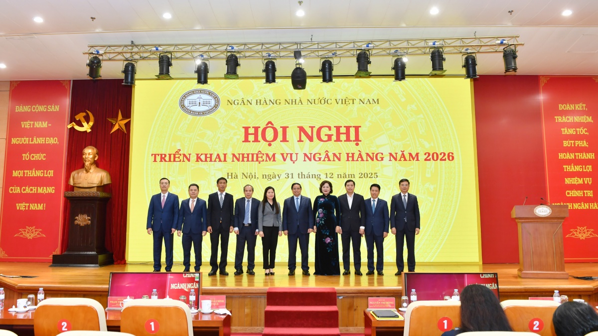 Ngành Ngân hàng đóng góp quan trọng vào thành tựu chung của đất nước trong 5 năm qua Ngành Ngân hàng đóng góp quan trọng vào thành tựu chung của đất nước trong 5 năm qua