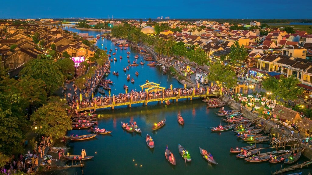 Hợp tác du lịch - hàng không: Bệ phóng để du lịch Đà Nẵng bứt phá