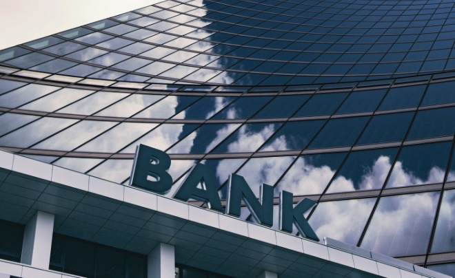 Tổ chức tín dụng có tỷ lệ nợ xấu dưới 3% mới được tham gia góp vốn, mua cổ phần