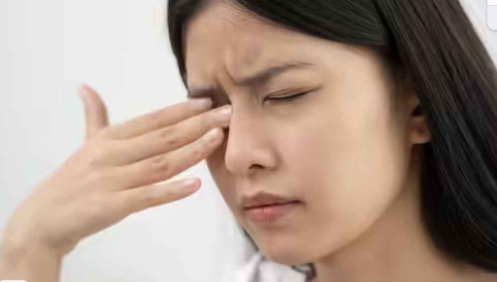 4 bài tập đơn giản giúp làm dịu đôi mắt mệt mỏi và cải thiện thị lực 4 bài tập đơn giản giúp làm dịu đôi mắt mệt mỏi và cải thiện thị lực