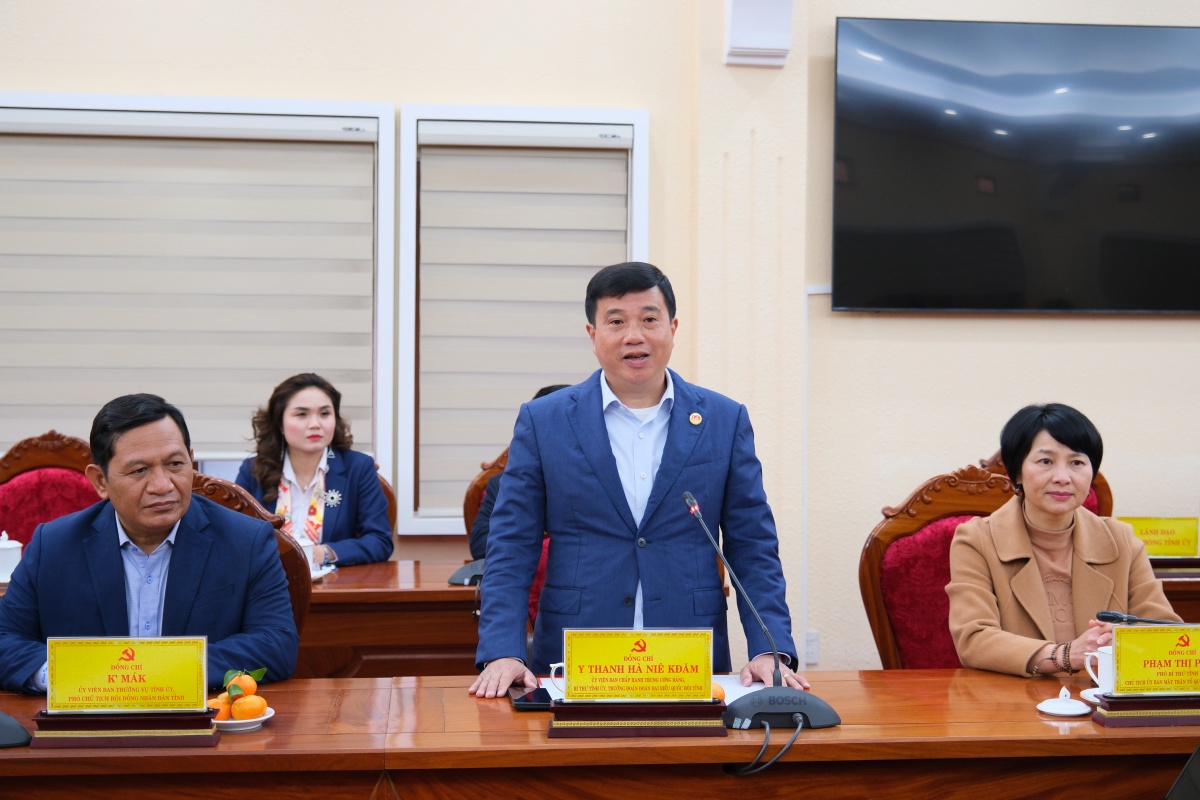 Agribank trao 5 tỷ đồng chăm lo an sinh xã hội tại Lâm Đồng