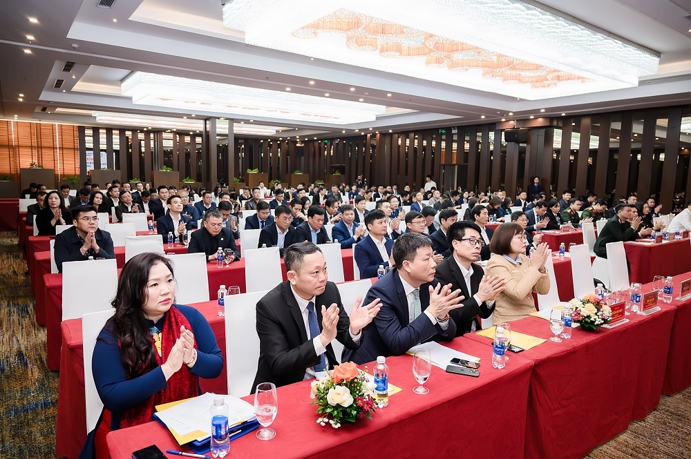 Ngân hàng khu vực 7 dẫn vốn vào động lực tăng trưởng mới Ngân hàng khu vực 7 dẫn vốn vào động lực tăng trưởng mới