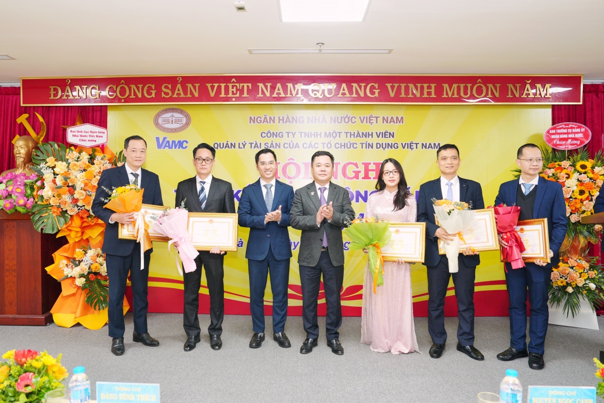 VAMC khẳng định vai trò trụ cột trong xử lý nợ xấu, góp phần phát triển ngành Ngân hàng và nền kinh tế