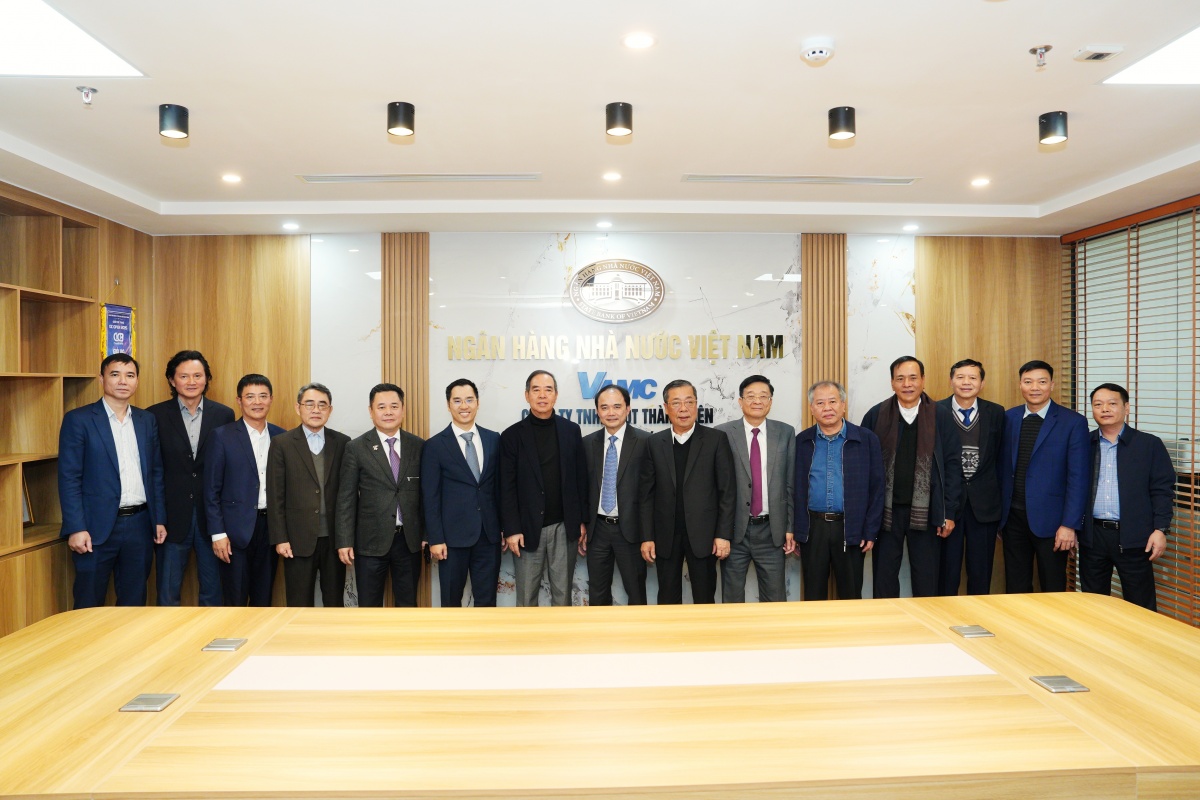 VAMC khẳng định vai trò trụ cột trong xử lý nợ xấu, góp phần phát triển ngành Ngân hàng và nền kinh tế