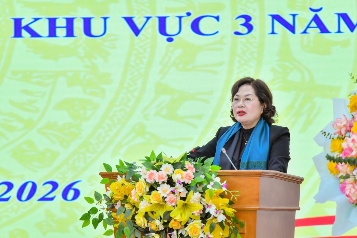 Thống đốc Nguyễn Thị Hồng dự Hội nghị triển nhiệm vụ ngành Ngân hàng Khu vực 3