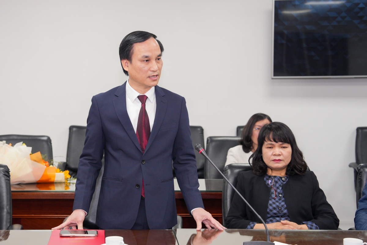 Ông Đoàn Hùng Sơn, Tân Phó Giám đốc NHNN Chi nhánh Khu vực 1 phát biểu nhận nhiệm vụ