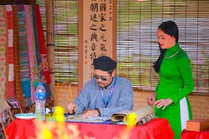 home hanoi xuan 2023 tiep noi su menh xay dung thanh pho sang tao