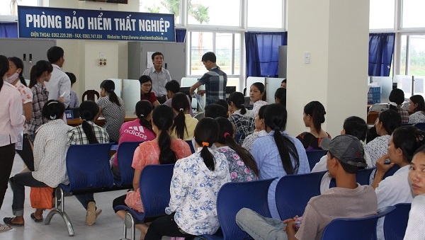 tphcm hon 4726 ti dong chi tra tro cap that nghiep va ho tro hoc nghe