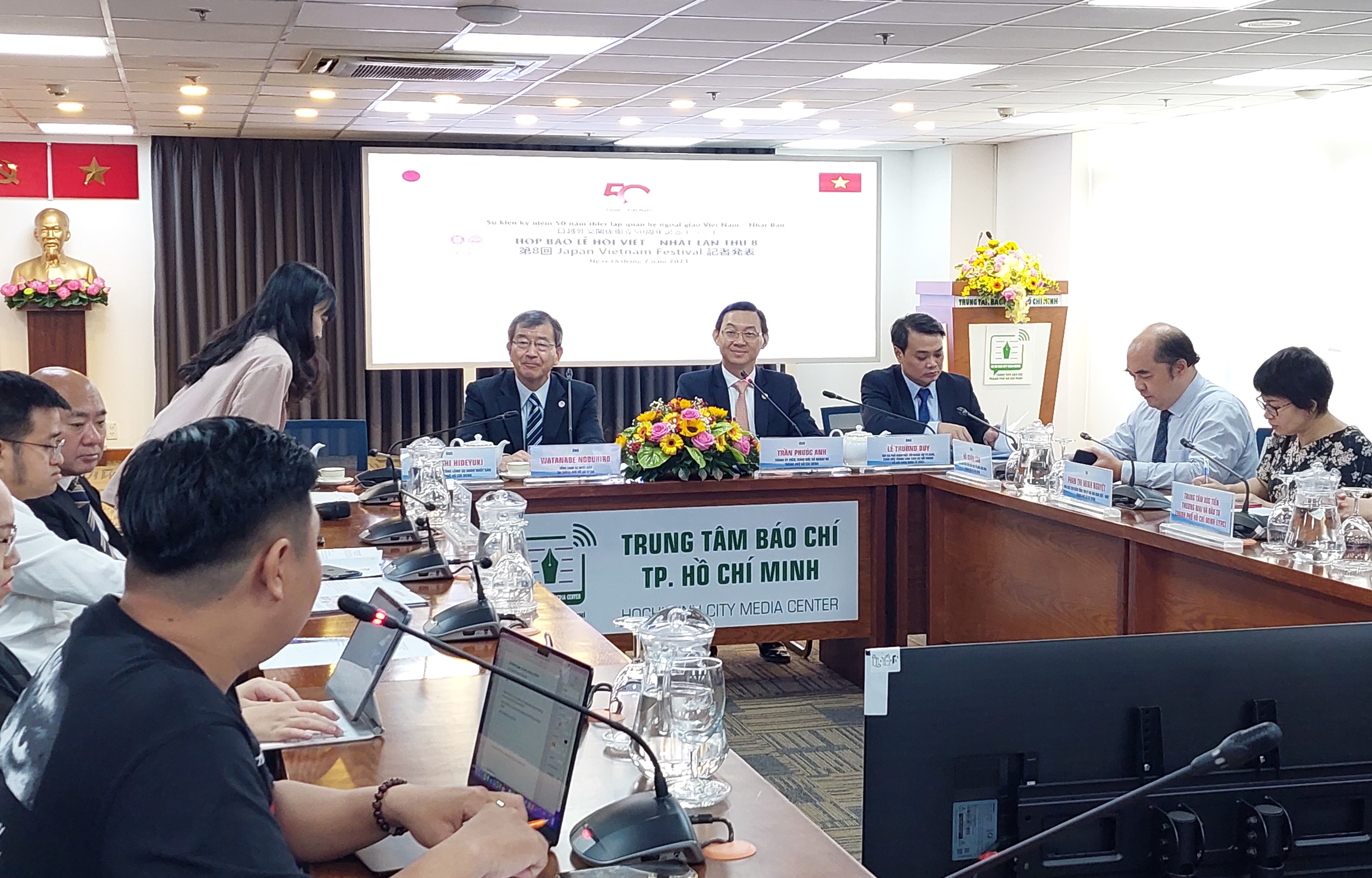 giao luu xuc tien thuong mai thong qua vietnam janpan festival