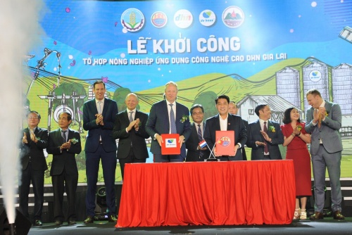 de heus lien doanh xay dung to hop nong nghiep cnc dhn gia lai