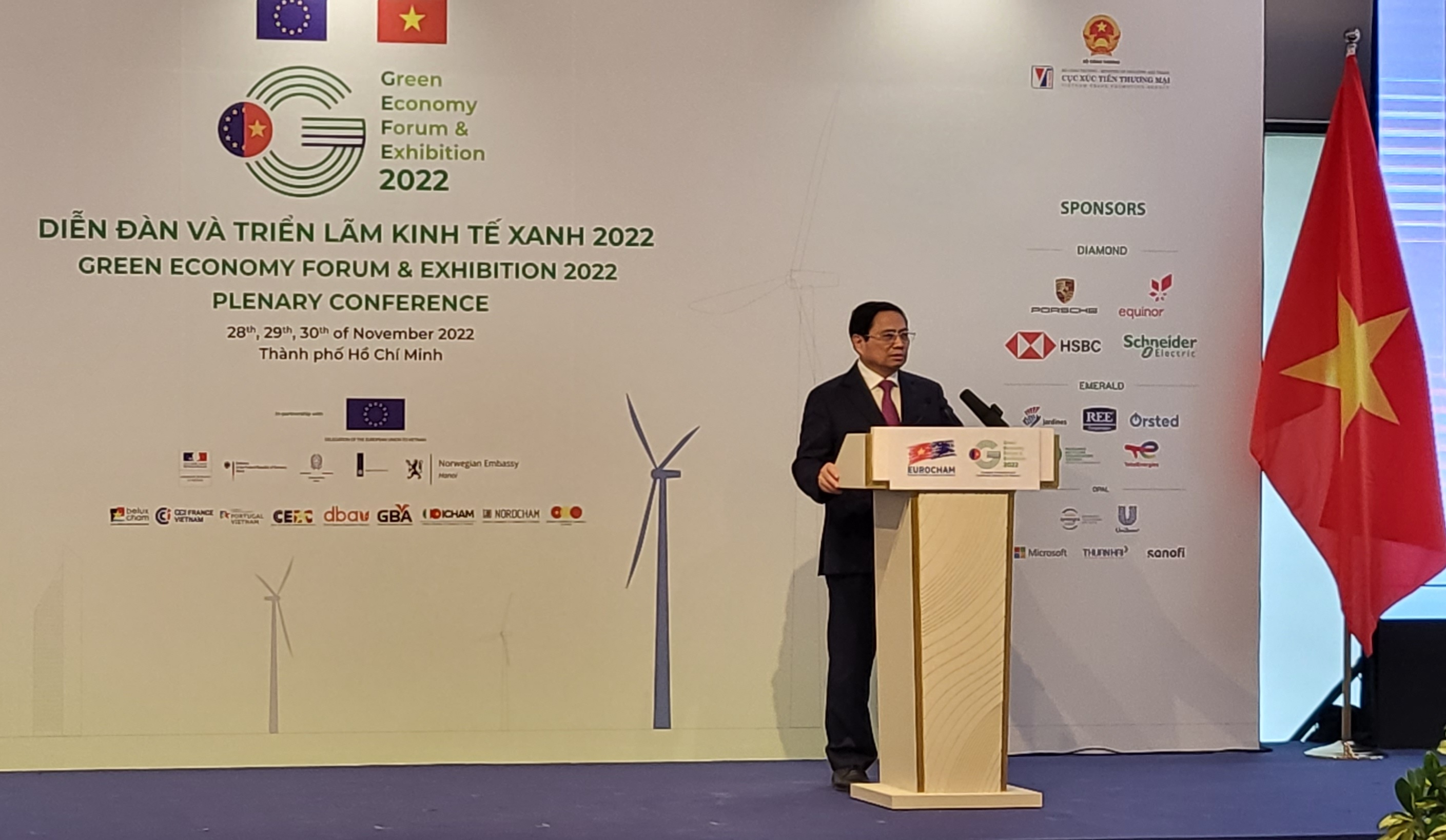 khong hy sinh moi truong lay tang truong kinh te don thuan