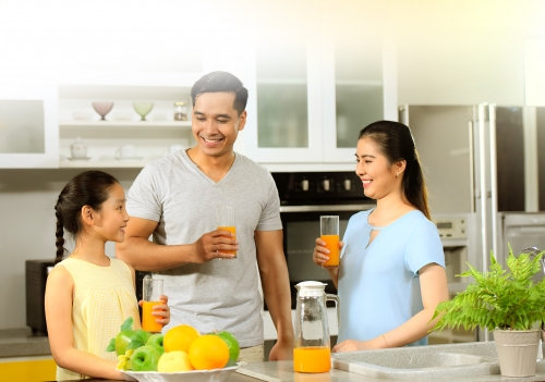 Sun Life Việt Nam ra mắt sản phẩm “SUN - Trọn vẹn ước mơ”