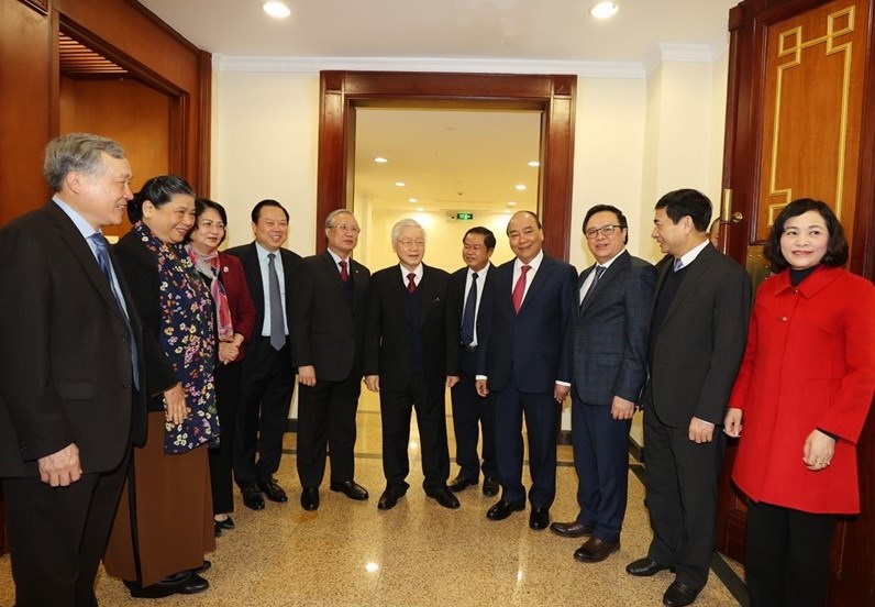 trung uong thong qua nhan su dac biet danh sach de cu lanh dao chu chot khoa moi