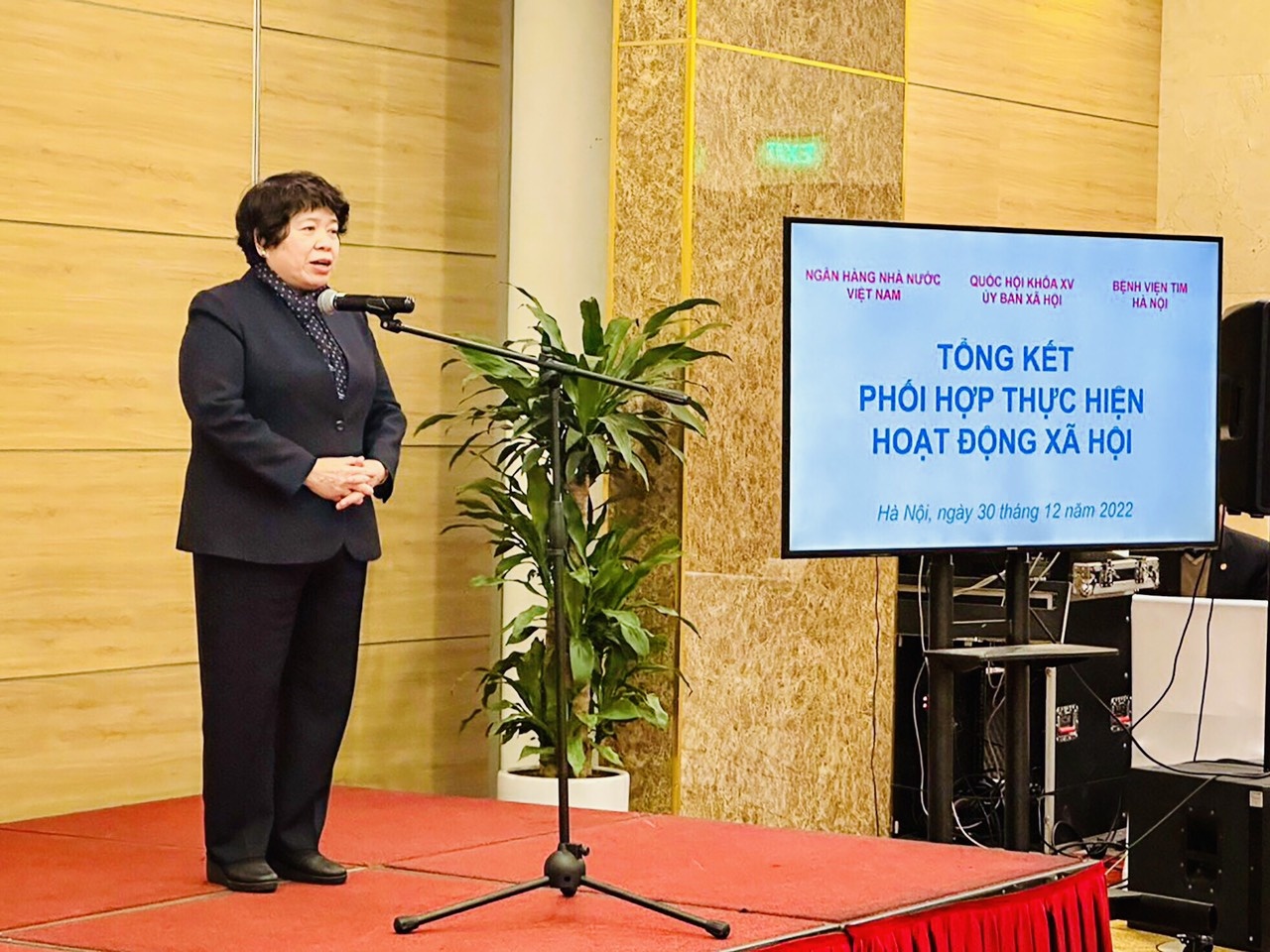 ngay chu nhat yeu thuong 5 nam nhin lai mot hanh trinh thien nguyen