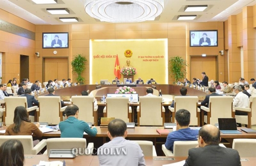 Phê duyệt dự án đầu tư công: Vẫn băn khoăn phân cấp trung ương, địa phương Phê duyệt dự án đầu tư công: Vẫn băn khoăn phân cấp trung ương, địa phương