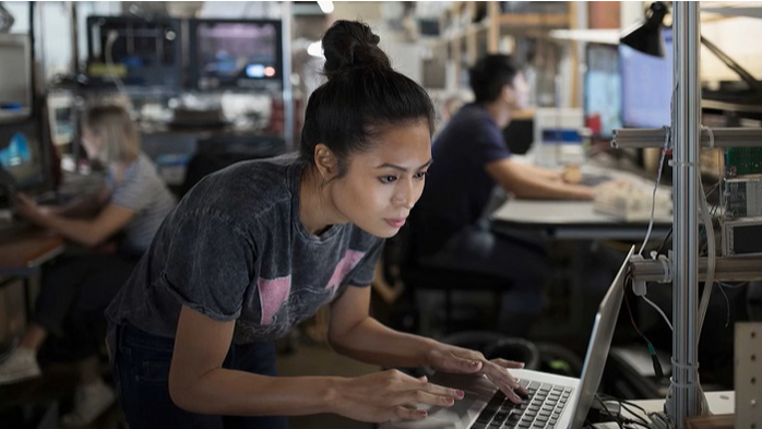 Ericsson ra mắt các dịch vụ mạng mới dựa trên AI Ericsson ra mắt các dịch vụ mạng mới dựa trên AI