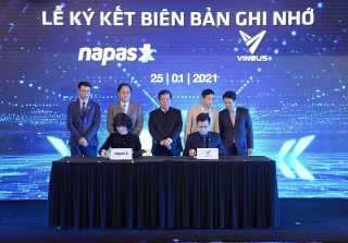VinBus và NAPAS ký thỏa thuận hợp tác thanh toán vé điện tử