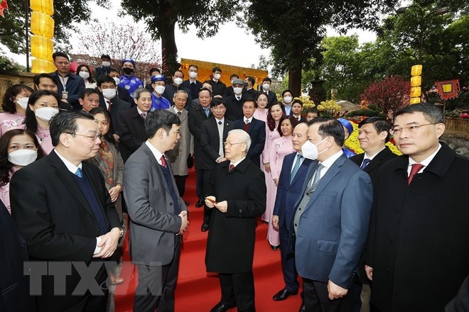 tong bi thu nguyen phu trong dang huong tai hoang thanh thang long