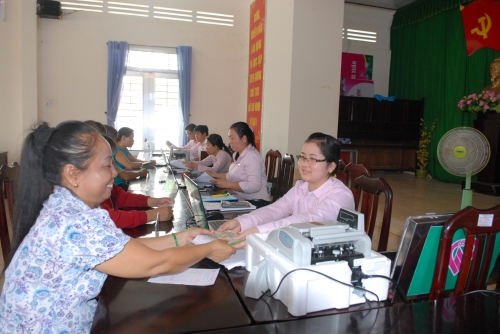 Cập nhật mức vay, thủ tục vay vốn đối với hộ nghèo tại NHCSXH