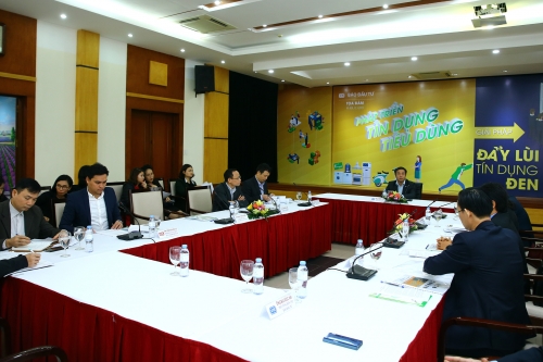 Tín dụng tiêu dùng mở ra cơ hội kinh doanh, nâng cao đời sống người dân Tín dụng tiêu dùng mở ra cơ hội kinh doanh, nâng cao đời sống người dân