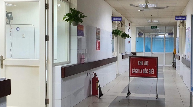 da nang thong tin ve 2 du khach nhiem covid 19