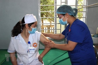 Việt Nam không có ca mắc mới, hơn 36.000 người được tiêm vaccine