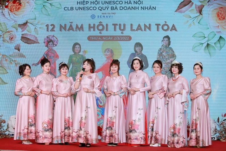 cau lac bo unesco quy ba doanh nhan noi hoi tu lan toa nang luong song tich cuc