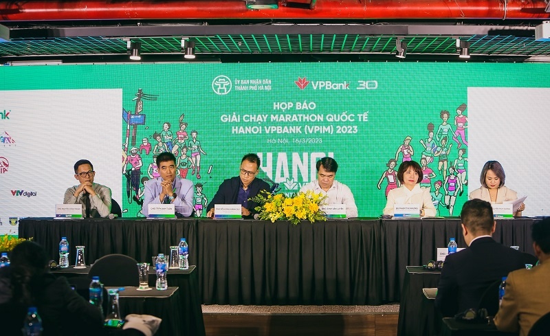 giai marathon quoc te ha noi vpbank uu dai dac biet cho 3000 bib dau tien