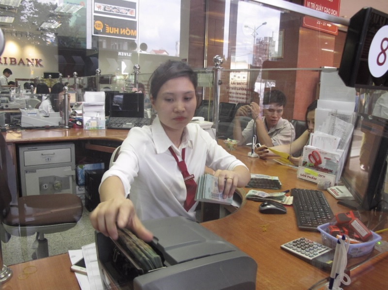 cac to chuc tin dung da co cau lai thoi han tra no cho tren 12 nghin khach hang