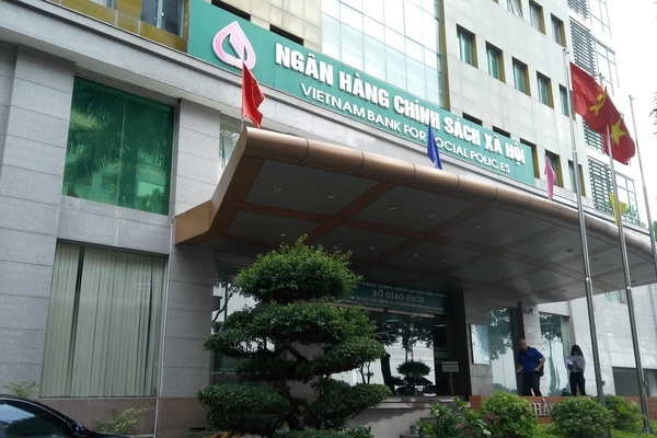 NHCSXH được vay tái cấp vốn khoảng 16 nghìn tỷ đồng để cho vay người lao động bị ngừng việc tạm thời nhcsxh duoc vay tai cap von khoang 16 nghin ty dong de cho vay nguoi lao dong bi ngung viec tam thoi