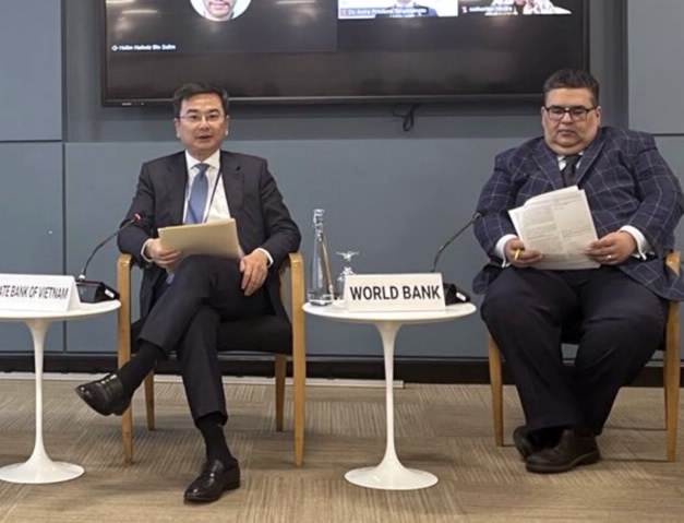 Đoàn đại biểu NHNN tham dự Hội nghị Mùa xuân IMF/WB 2023 Đoàn đại biểu NHNN tham dự Hội nghị Mùa xuân IMF/WB 2023