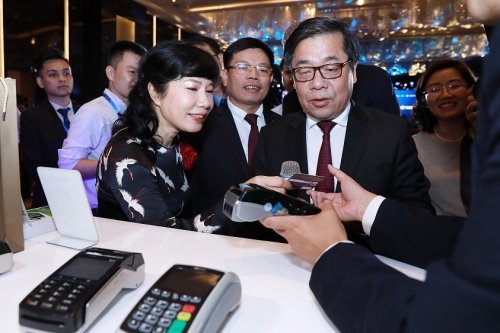 Chính thức ra mắt thẻ chip nội địa