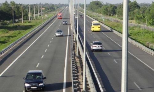 Phó Thủ tướng chủ trì họp triển khai Dự án cao tốc Bắc-Nam