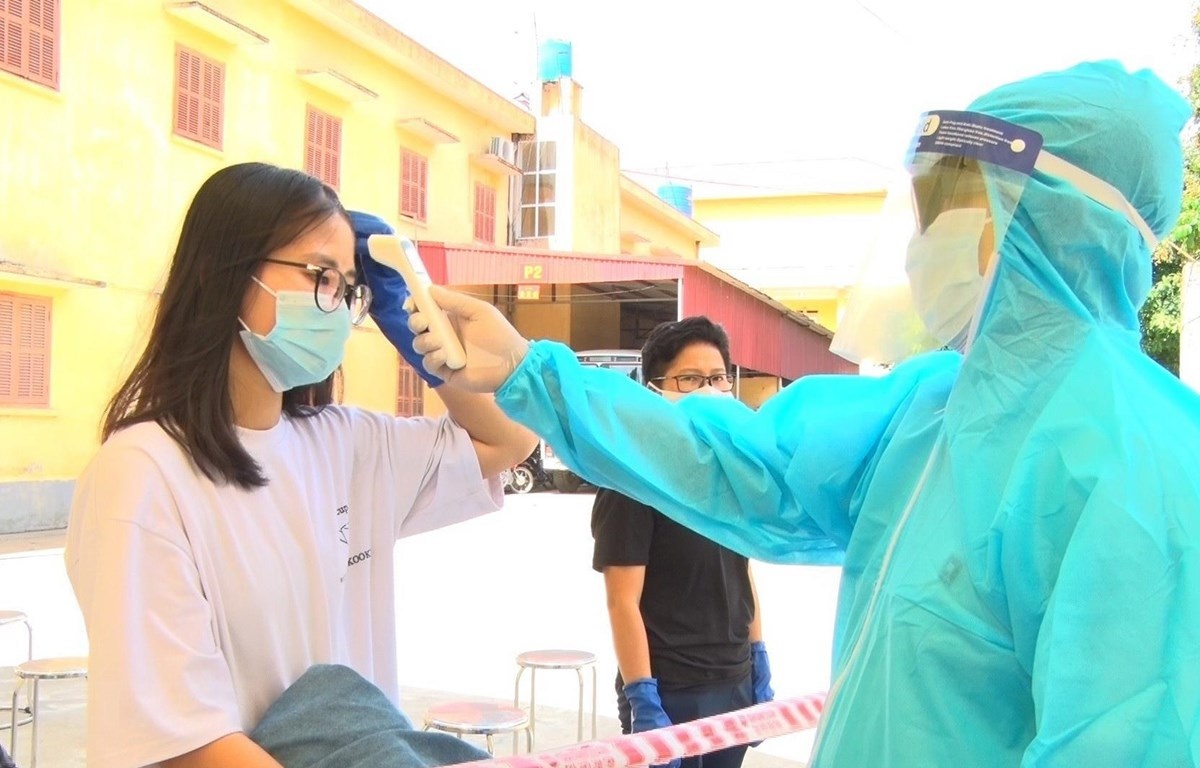 mot truong hop tro ve tu kuwait mac covid 19 viet nam co 335 ca