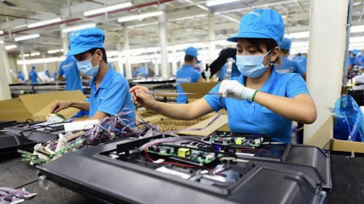 Bảo đảm môi trường sản xuất kinh doanh lành mạnh, bình đẳng cho doanh nghiệp