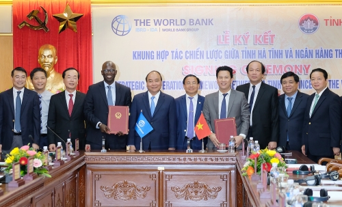 Thủ tướng Nguyễn Xuân Phúc làm việc với Ban Chấp hành Đảng bộ tỉnh Hà Tĩnh