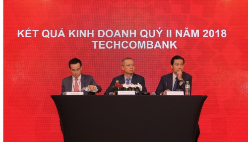 Đa dạng nguồn thu, Techcombank đạt tỉ lệ thu nhập ngoài lãi chiếm 41,7%