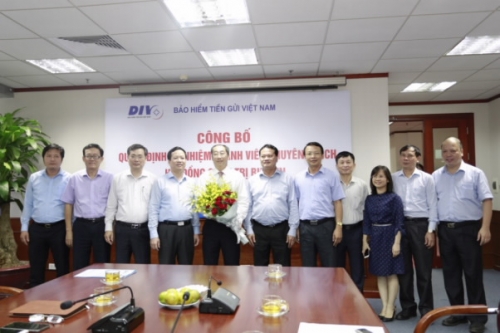 Công bố quyết định bổ nhiệm thành viên HĐQT Bảo hiểm tiền gửi Việt Nam Công bố quyết định bổ nhiệm thành viên HĐQT Bảo hiểm tiền gửi Việt Nam